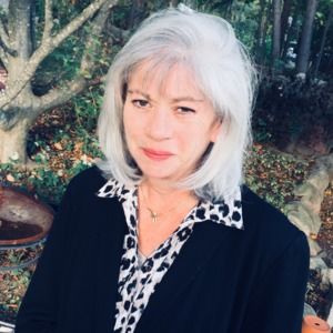 Meet your Posher, Juanita